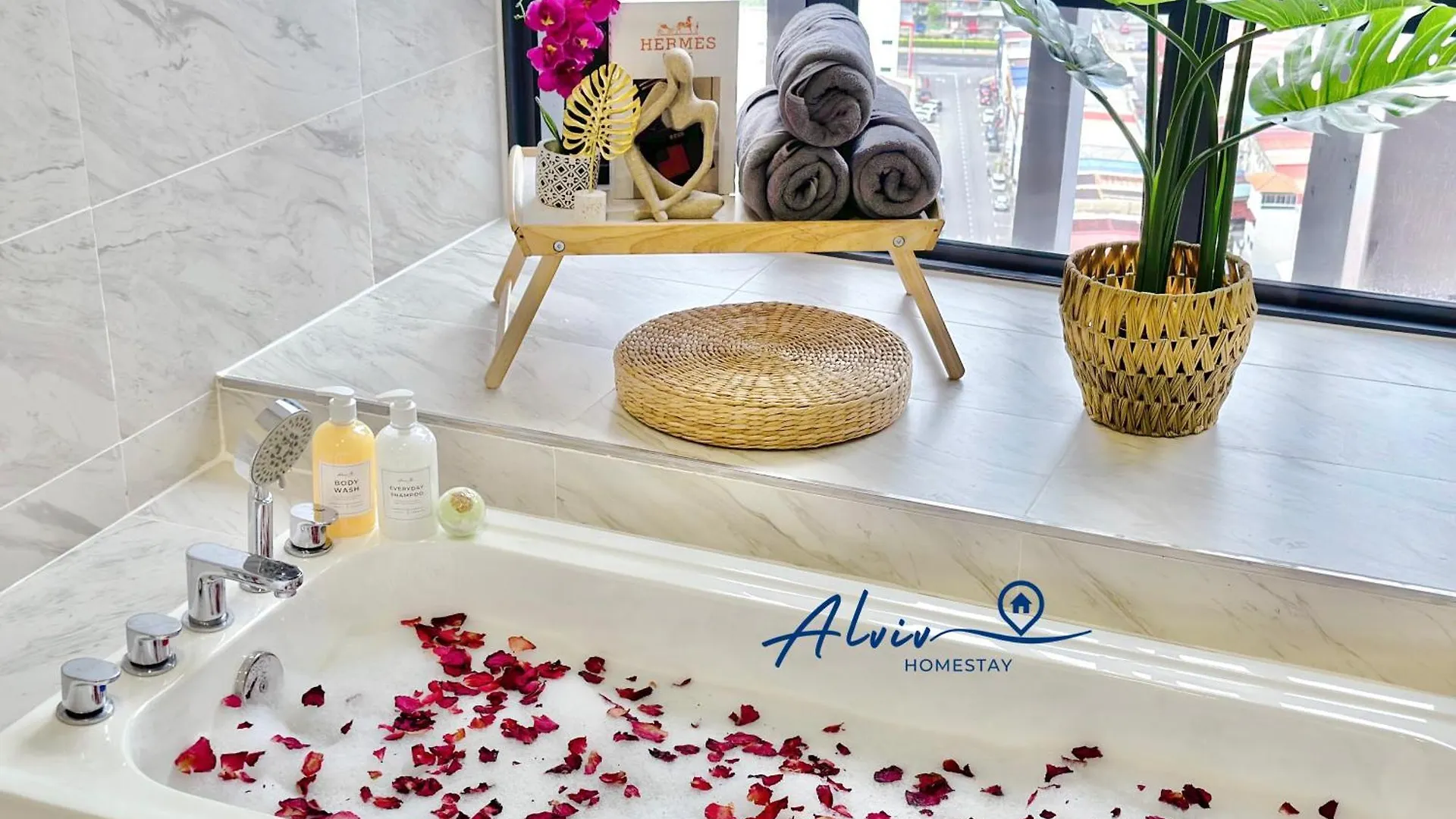 New! Romantic Honeymoon Imperio Studio Bathtub/4 Pax/Game/Melakaraya 0*, Malacca